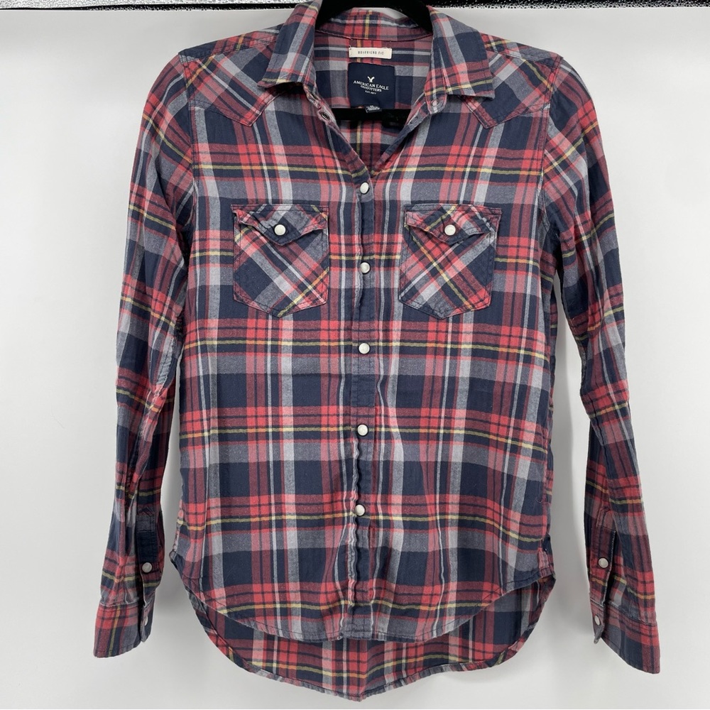 AEO American Eagle Navy Blue/Red Plaid Buttoned Shirt XS